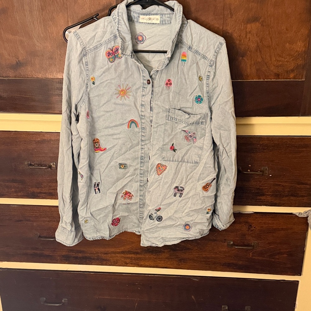 NATURAL LIFE Embroidered Light Gray Women's Button Down Shirt